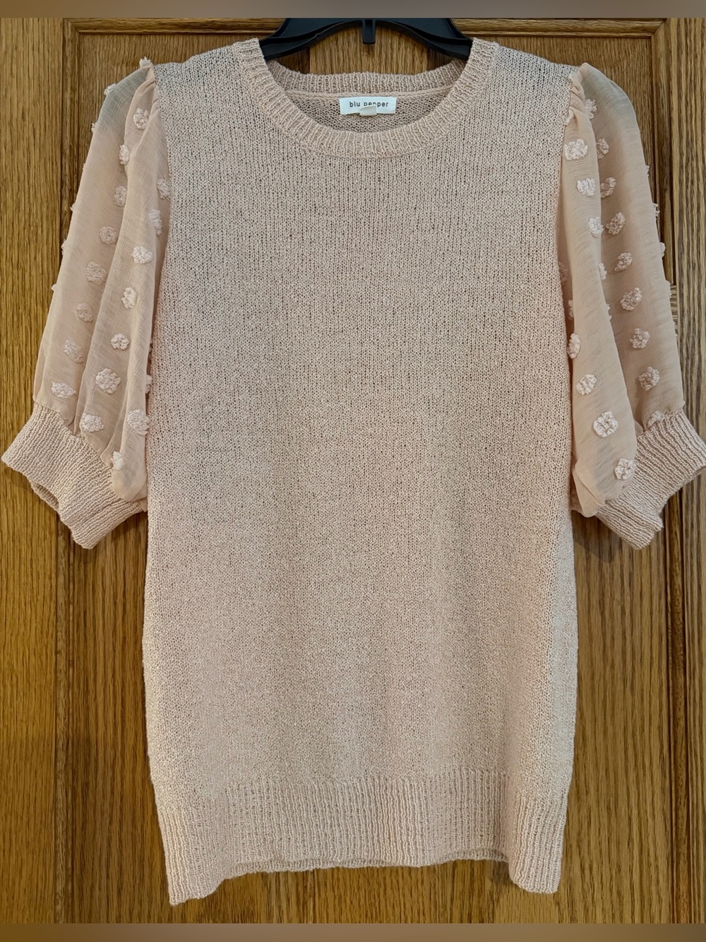 BLU PEPPER SHORT SLEEVE LIGHT PEACH SUMMER SPRING SWEATER SIZE SMALL